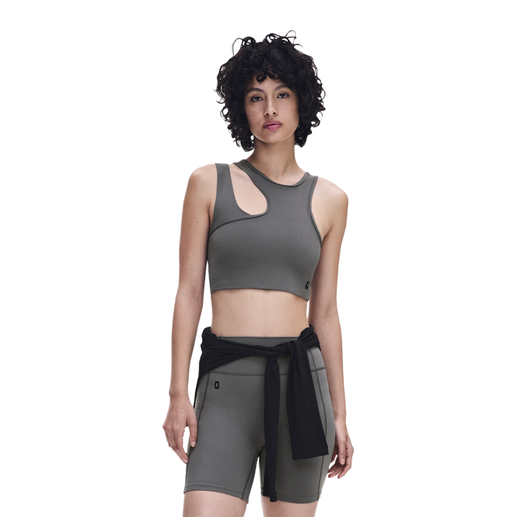 Studio Asymmetric Crop
