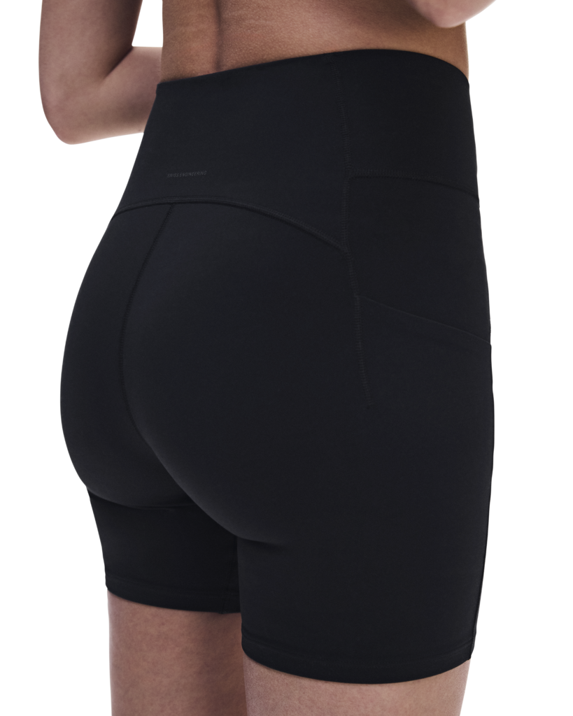 Studio Tights Short 6"